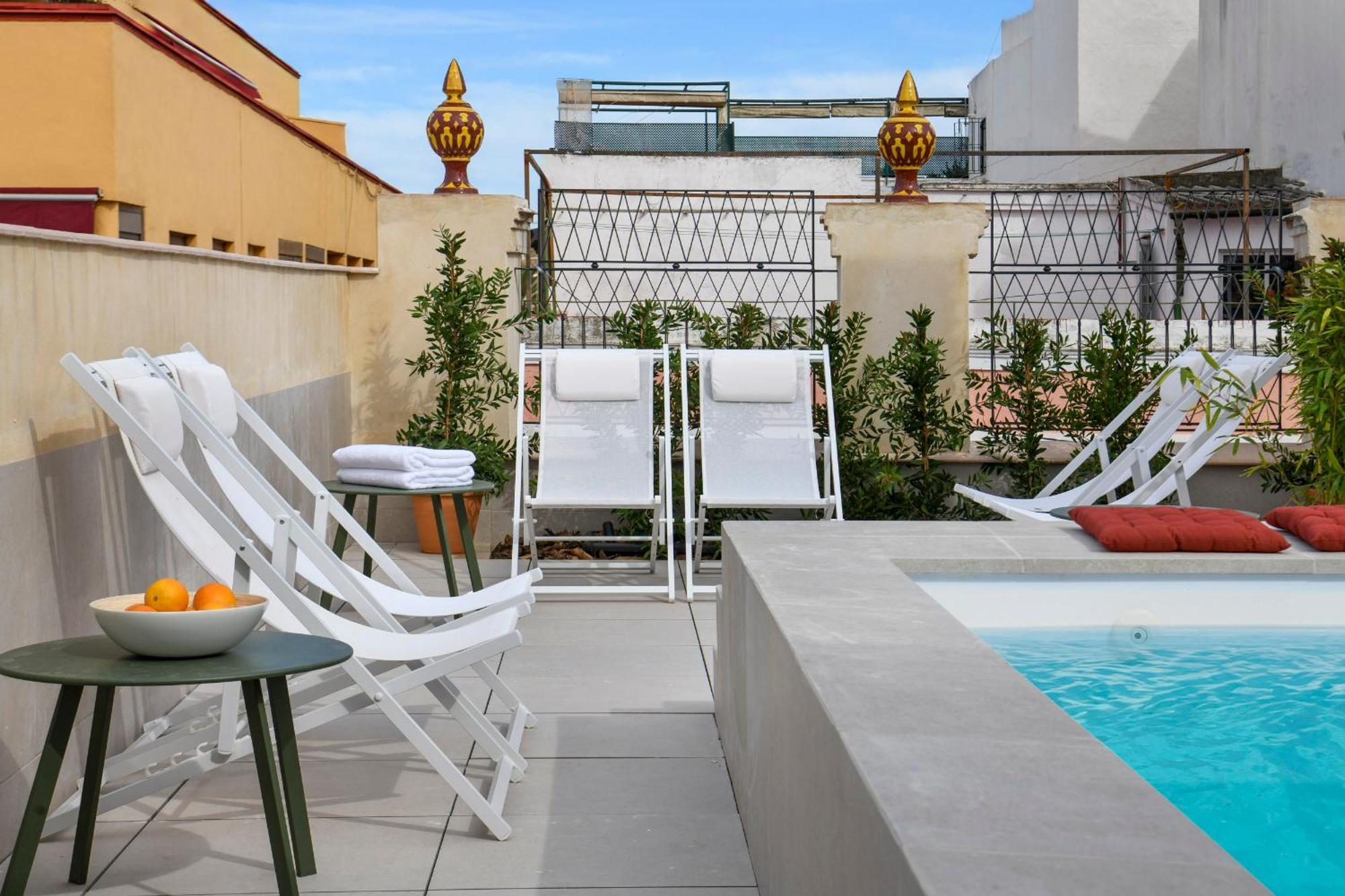 Magno Apartments Pureza Seville Exterior photo